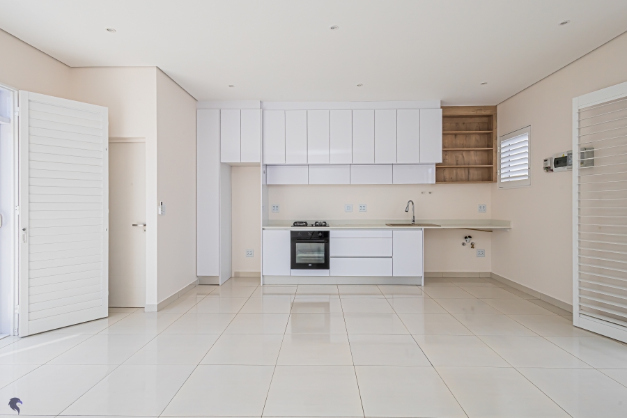 6 Bedroom Property for Sale in Country Club Western Cape
